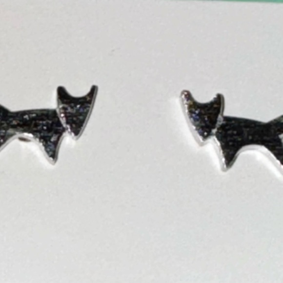 Foxy Jewelry Gift Set boxed necklace and earrings - Picture 3 of 4